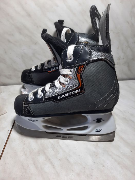Patine hochei hochey 52 Easton Synergy EQ 4 pt copii marime 31 impeca