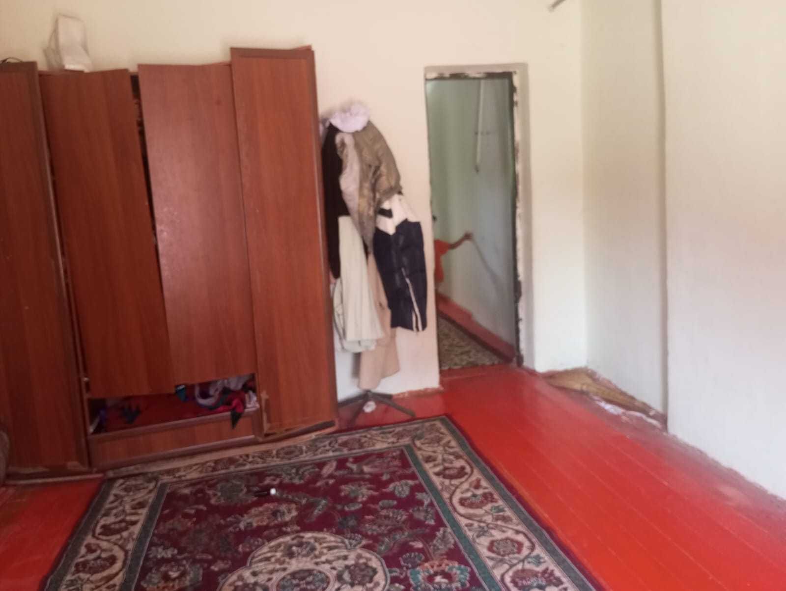 Тез арада үй сатылады