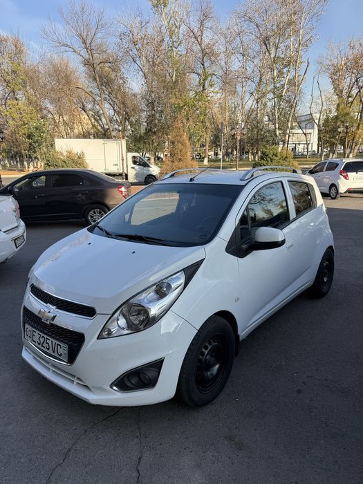 spark 4 poz avtomat variantga beriladi