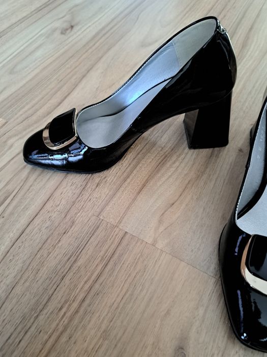 Pantofi piele mărimea 39