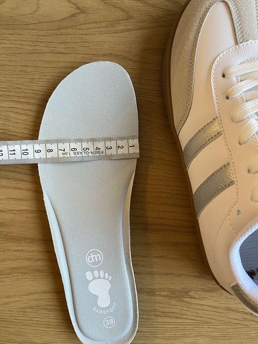 Barefoot маратонки бели