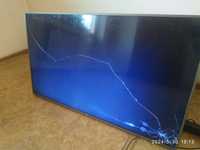 Тлевизор Ясин 49д с повреждённым экраном