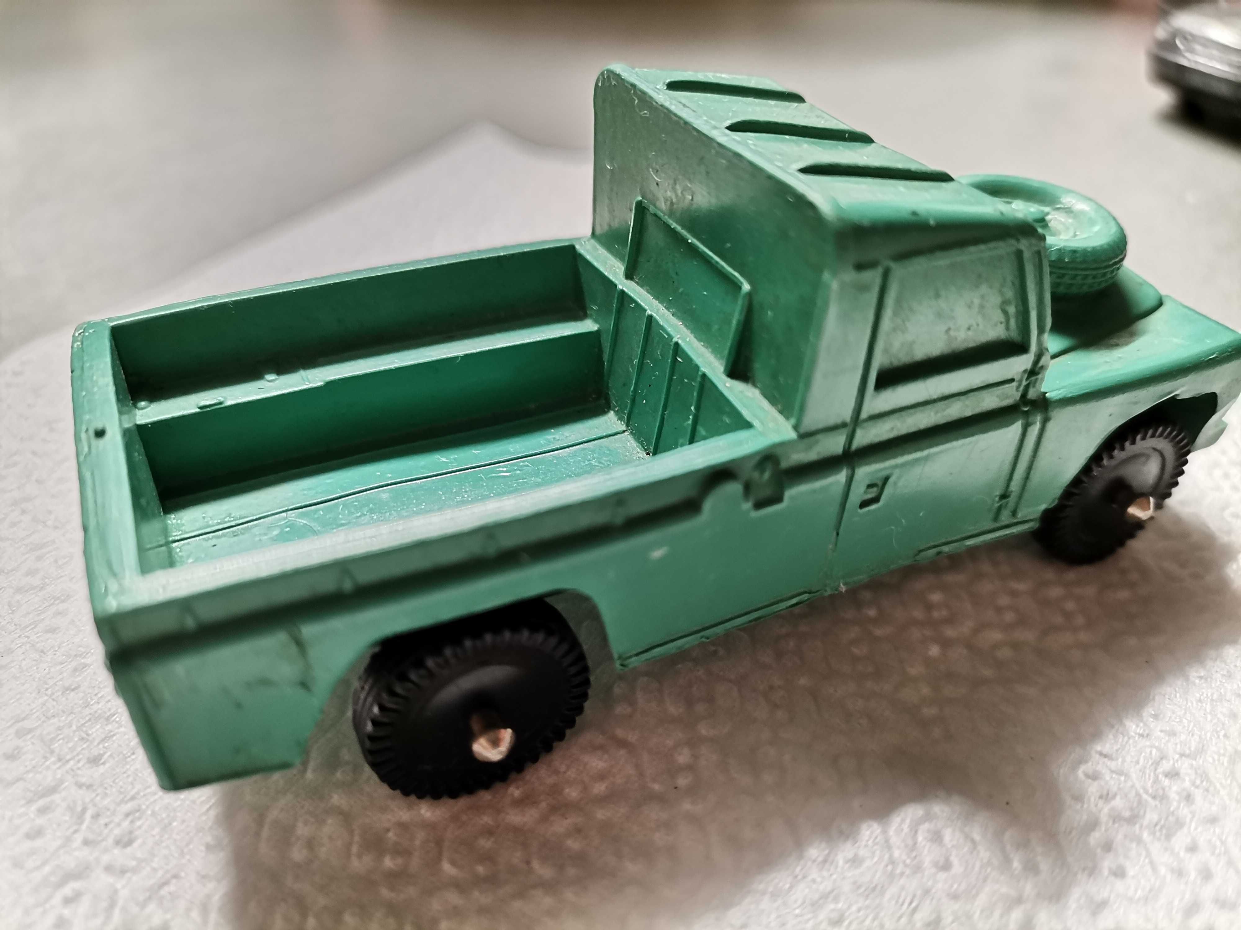 Vinil Line West Germany Land Rover 109 WB Pick-up 1/43