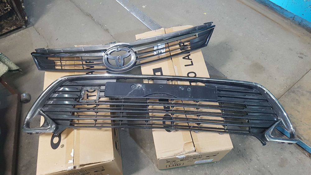 Камри 55 продам решетки , фары , Б/У