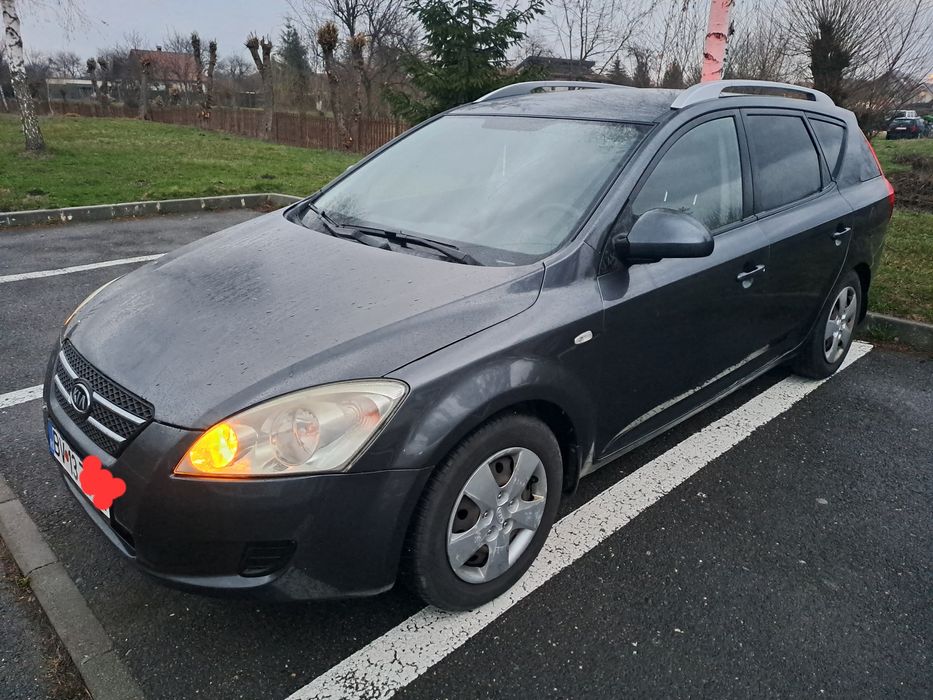 Kia Ceed 1.6  2008            .