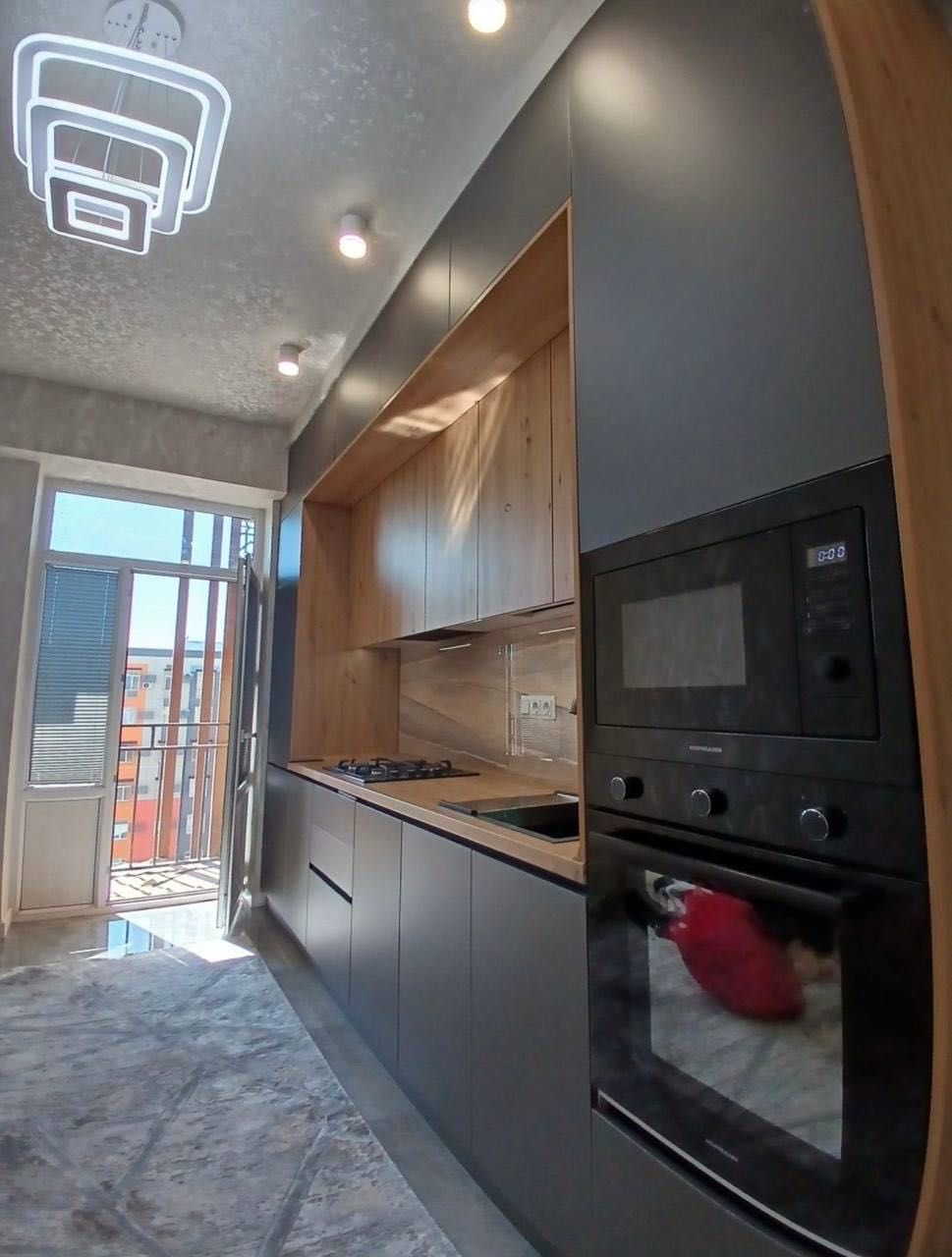 Poytaxt Residence Продается 2 комнатная квартира ремонт ул.Махтумкули