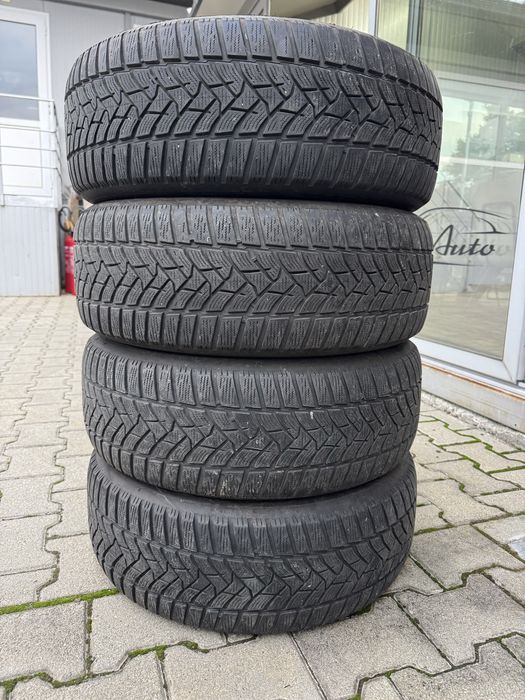4бр Зимни гуми Dunlop 215/60/16 6.5mm грайфер
