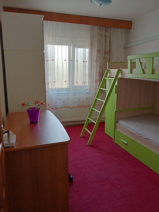 Apartament 3 camere decomandat 70m etaj 1