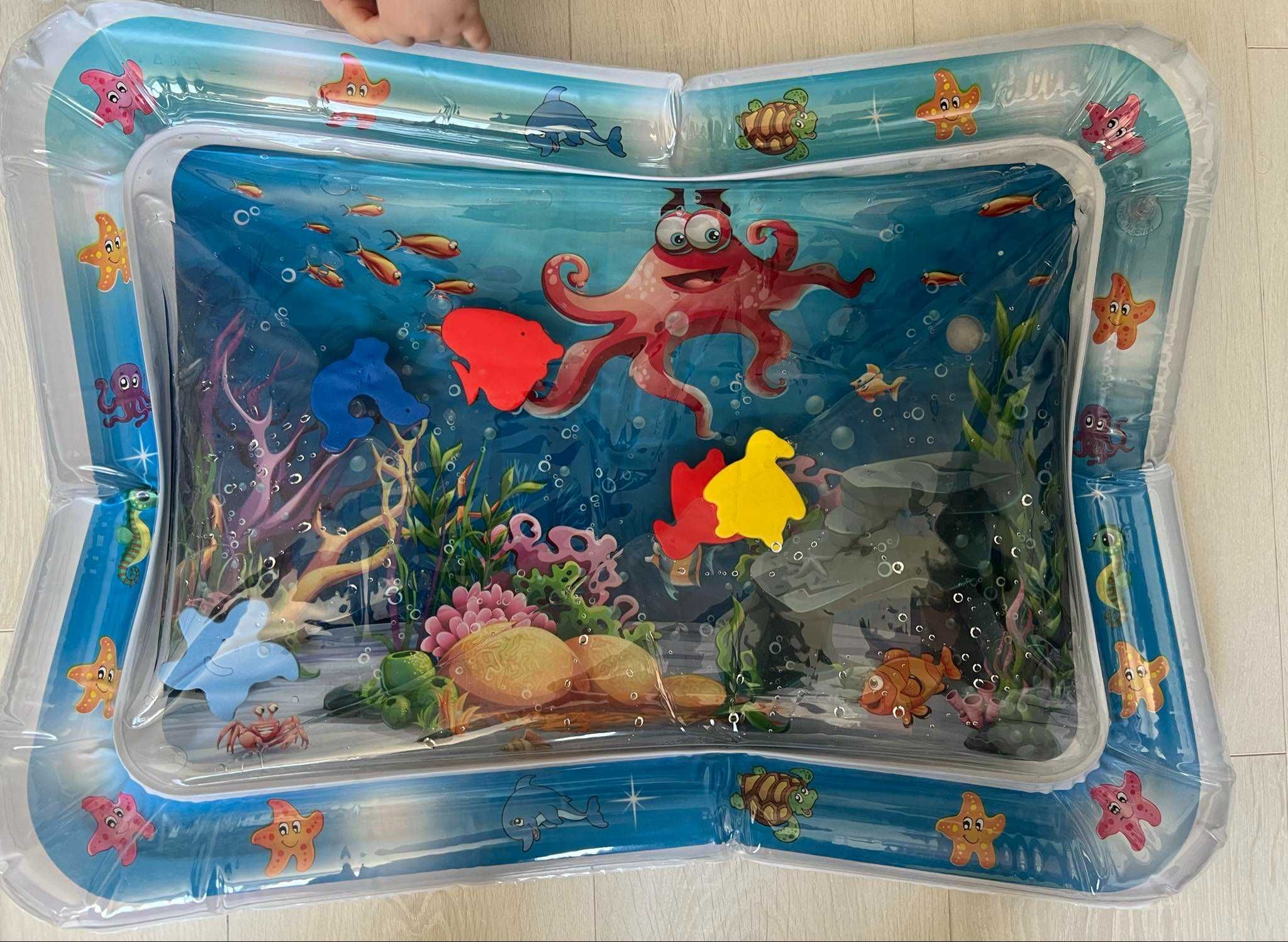 Бебешка водна гимнастика / дюшек с плуващи рибки