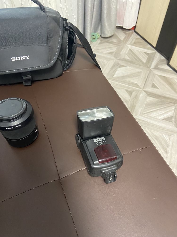 Dslr SONY a350, 3 obiective + multe alte accesorii