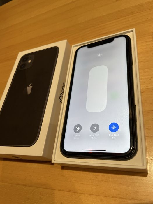 Iphone  11 84AKБ
