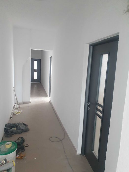 Inchiriez birouri. teren. zona industriala braila