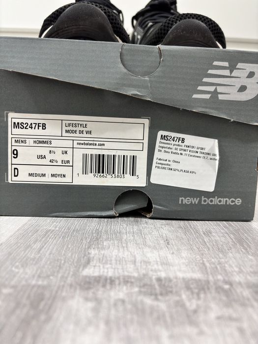 New Balance 247 42 1/2