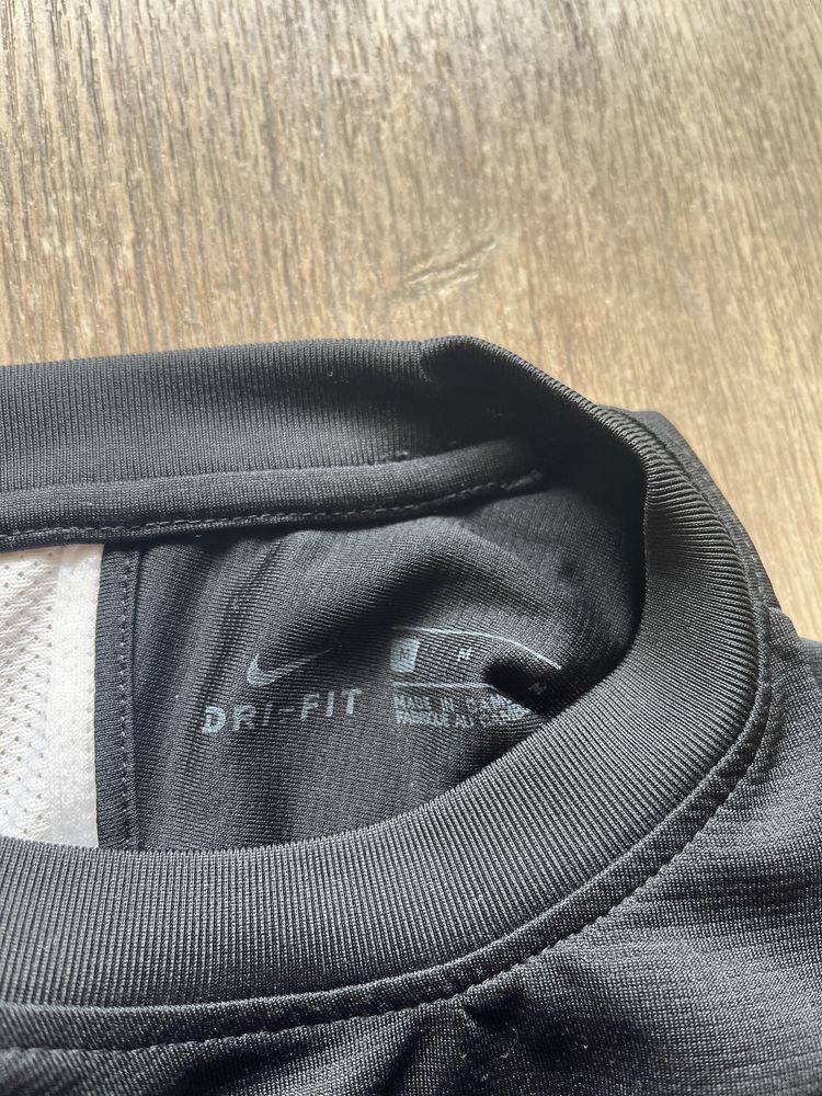NIKE Dri-Fit -  размер М / Оригинал