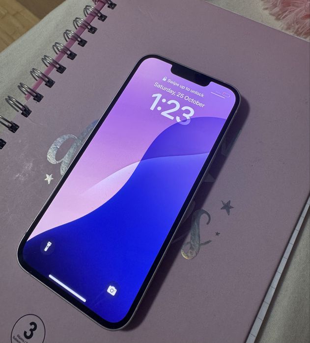 iphone 13 бял 128 GB