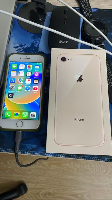 Продам Iphone 8 64gb