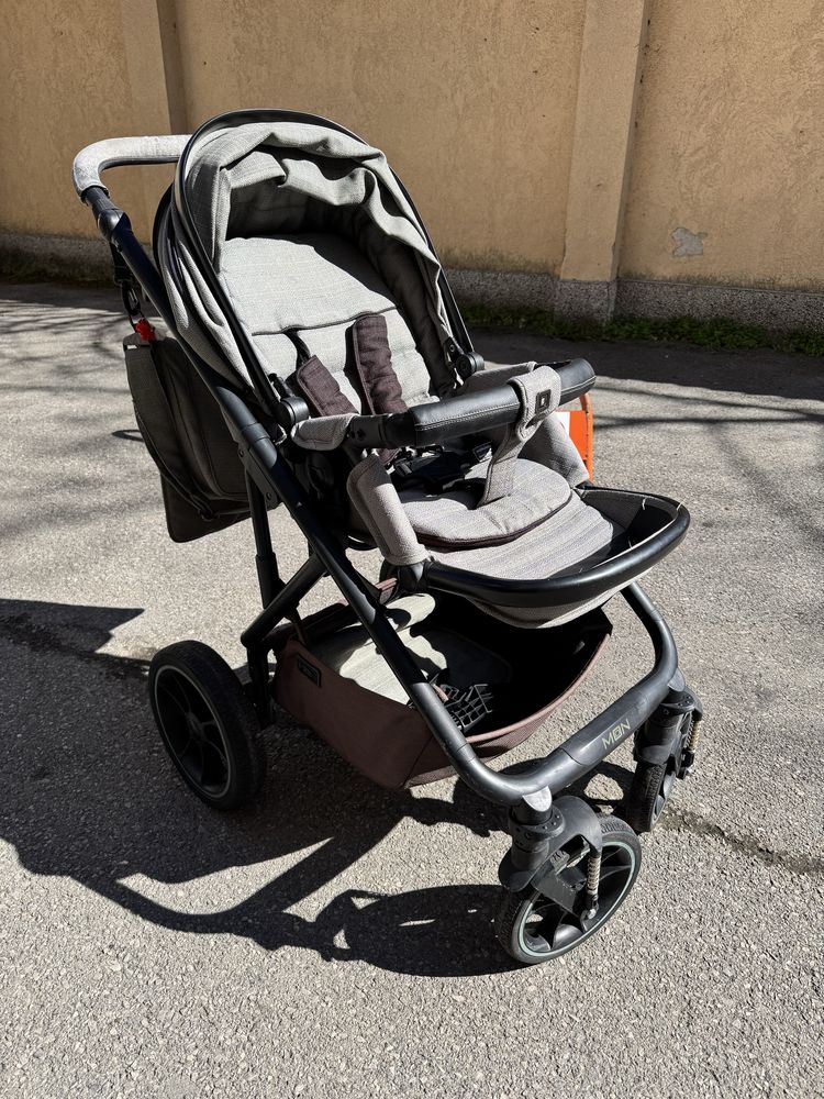 Комбинирана Бебешка количка Moon Nuova в комплект с кошче Maxi Cosi
