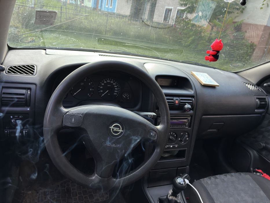 Vand opel astra g 1.6 benzina