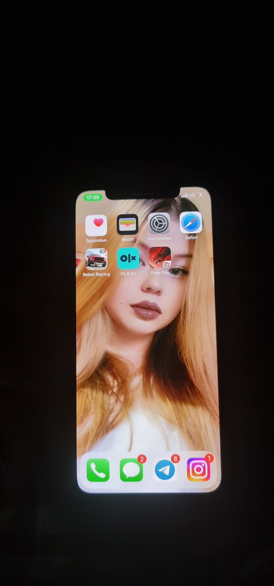 Iphone xs  64 gb