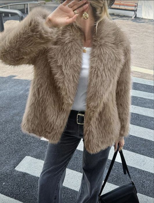 Пухено палто Shein