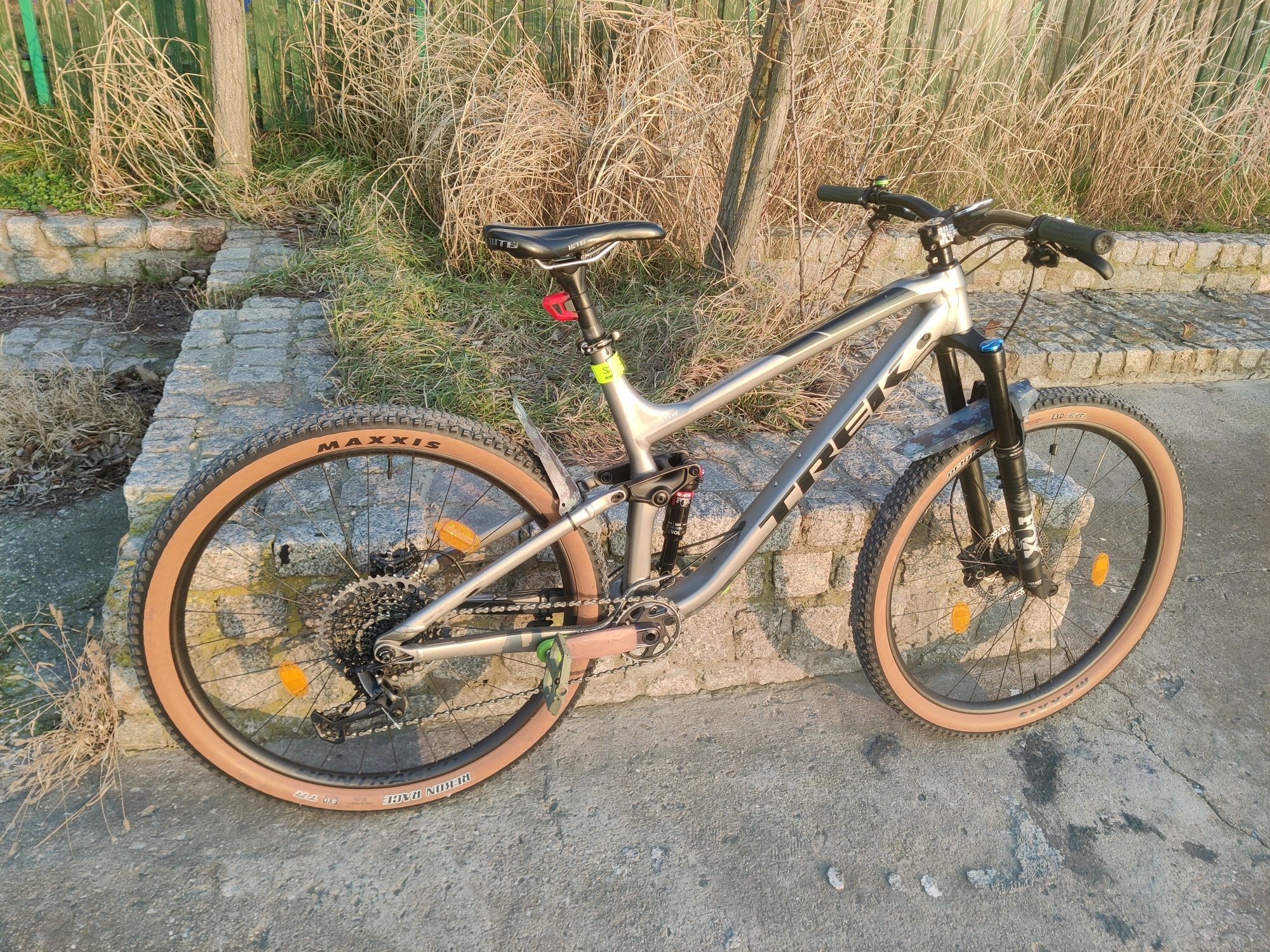 Trek fuel ex 7 2019 XL echipare ex 8