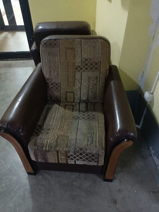 Продам 2 кресло за 5000