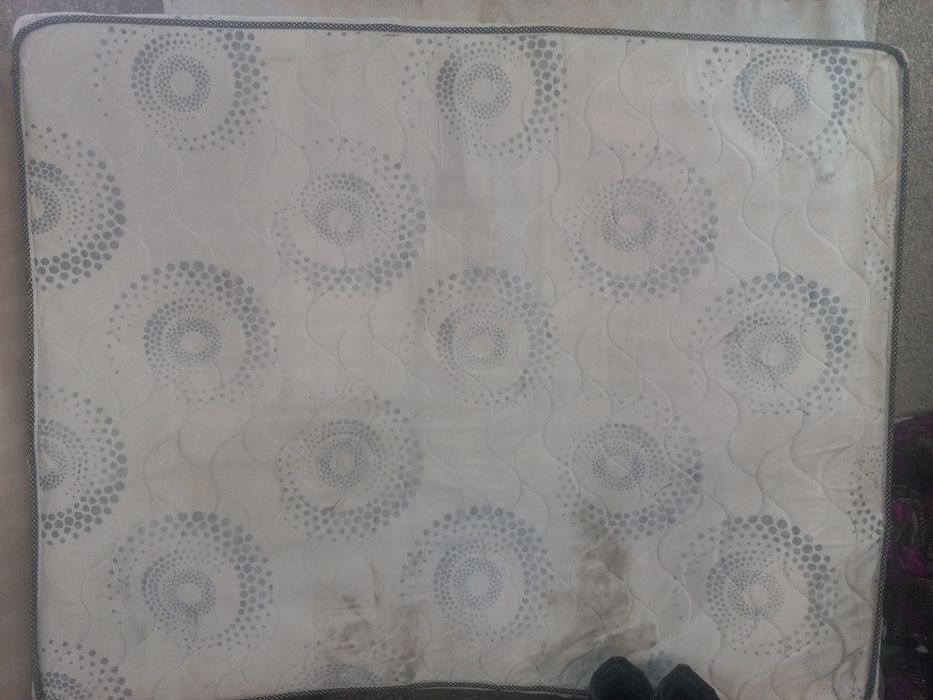 Матрас сотилади б/у