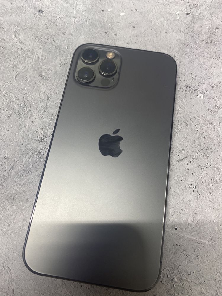 Продам Apple iPhone 12 Pro (Сатпаев Абая 351993)