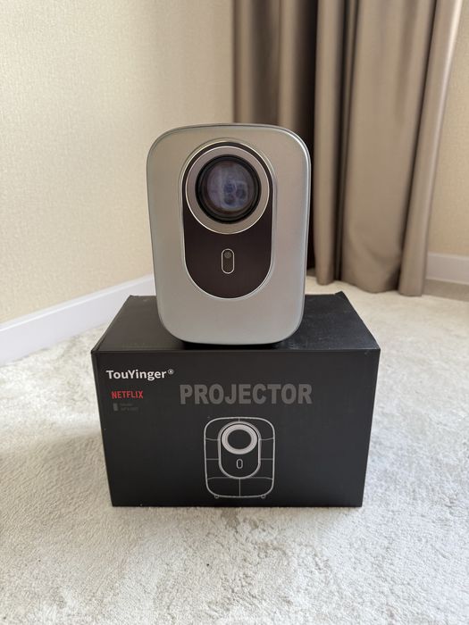 Продам проектор новый!