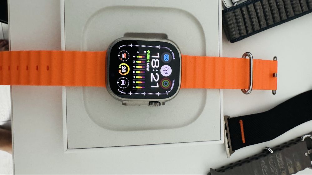 Apple Watch Ultra 1 GPS+ Cellular , 49mm, baterie 98%, cutie+accesorii