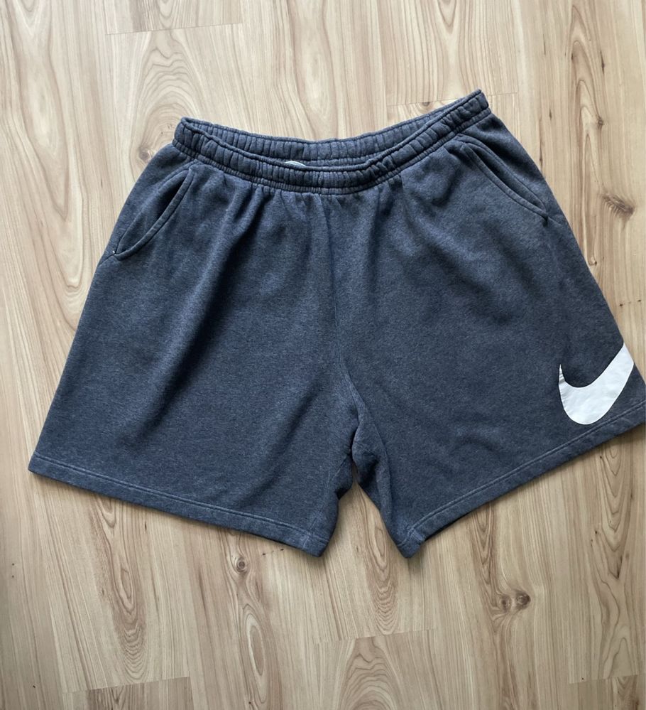 NIKE / мъжки спортен къс панталон 3XL