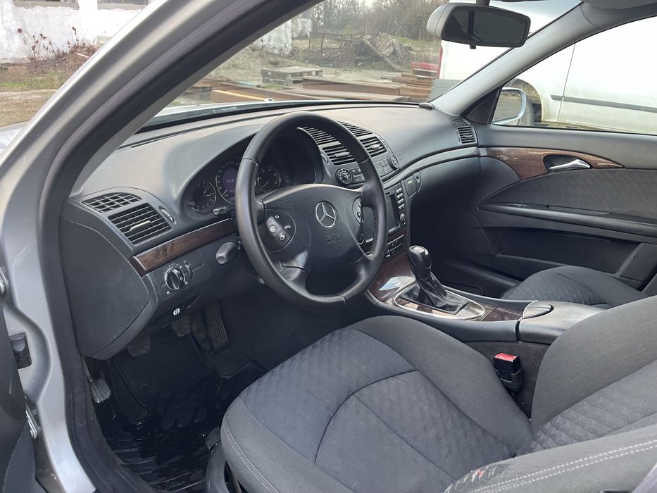 Mercedes w211 2004 2.2cdi manual