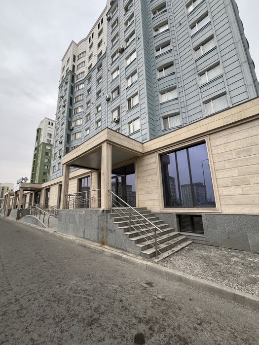 150 кв. м.  в Жана кале помещение