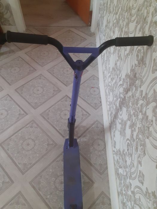 Продам самокат трюковый