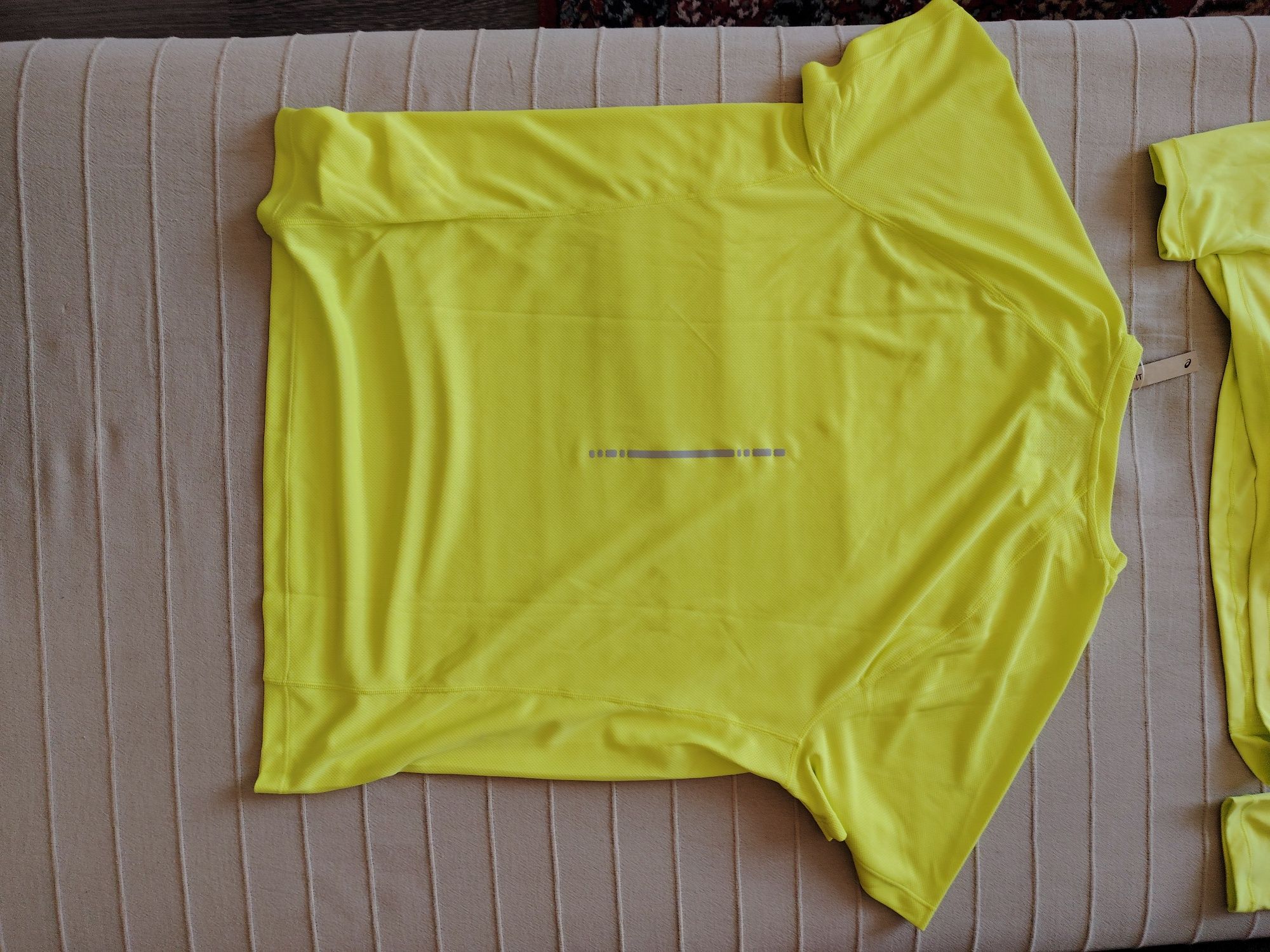 Сет за бягане на Asics DRI-FIT L размер