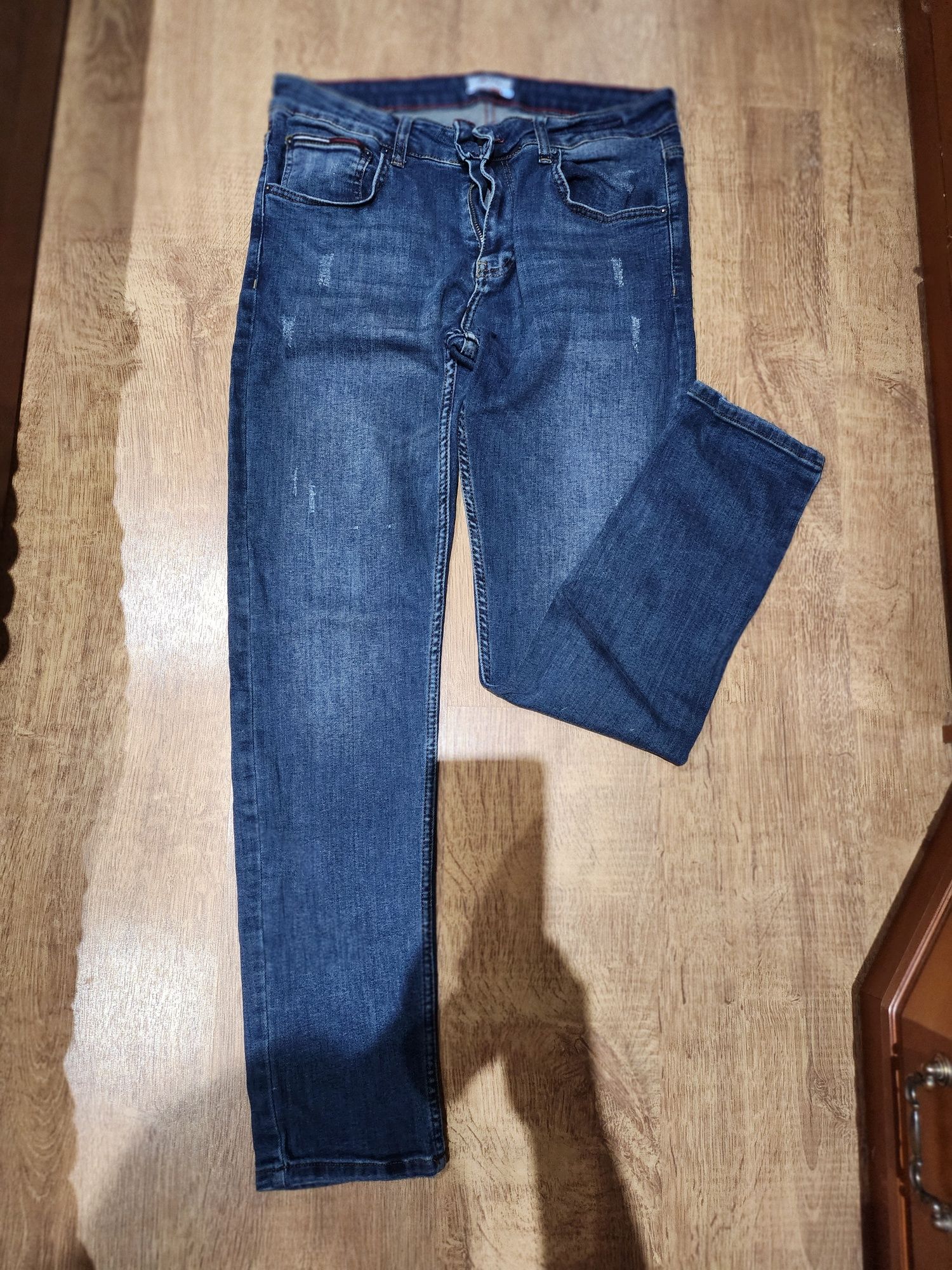Мъжки дънки Tommy Hilfiger