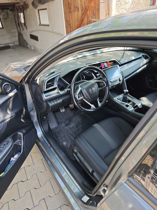 Honda Civic X Sedan, 1500 cmc-182CP , fabricație 2020 ,34100 KM .