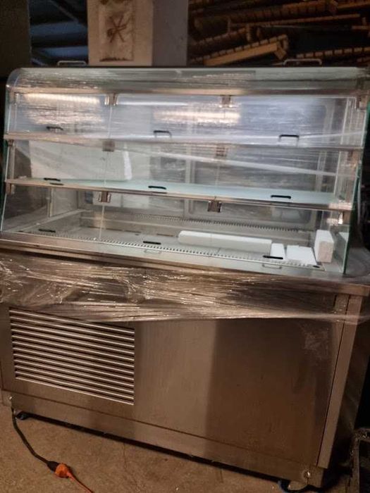Vitrina frigorifica expunere autoservire