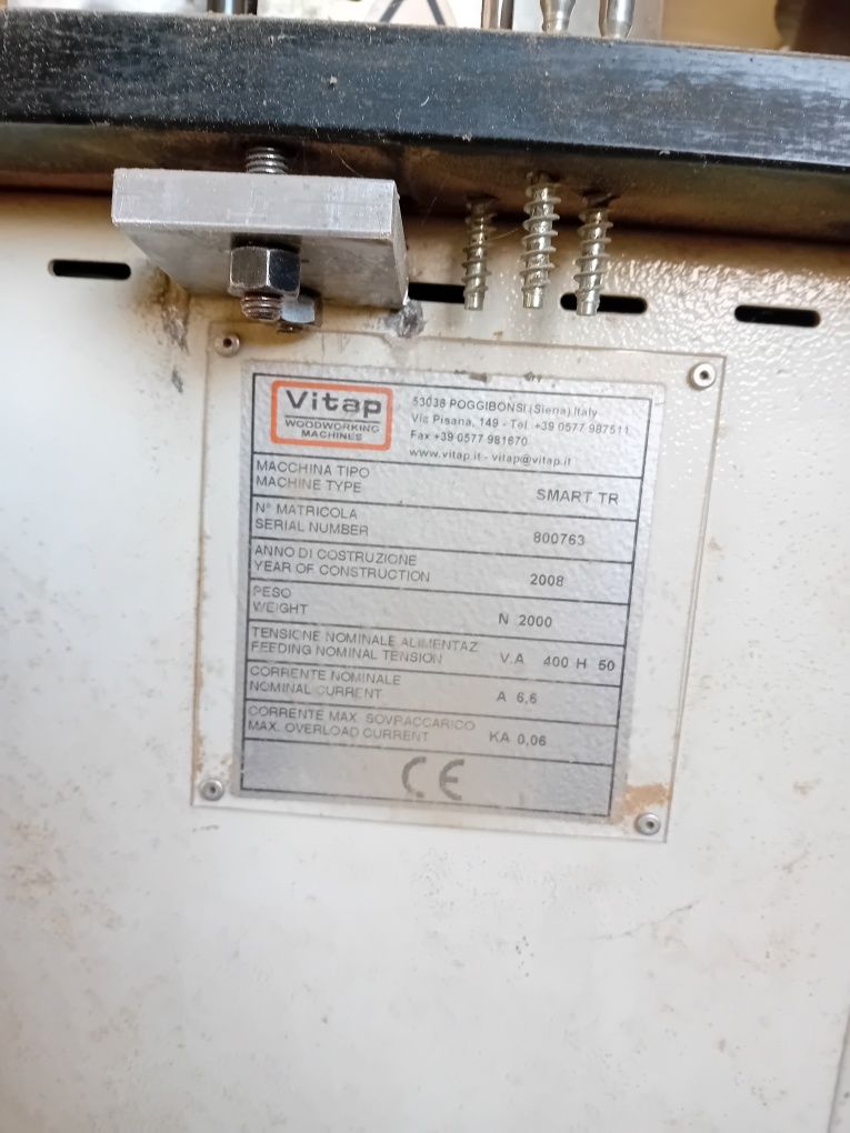 Vând mașină aplicat cant pe drept și pe curb vitap