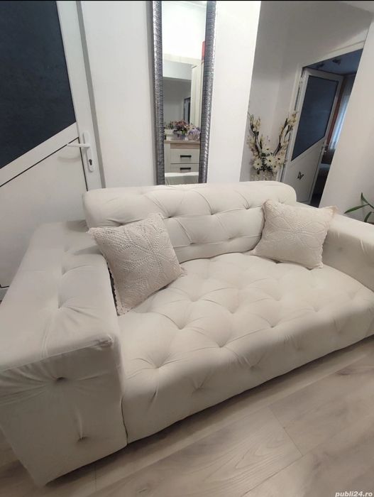 Canapea de vânzare!