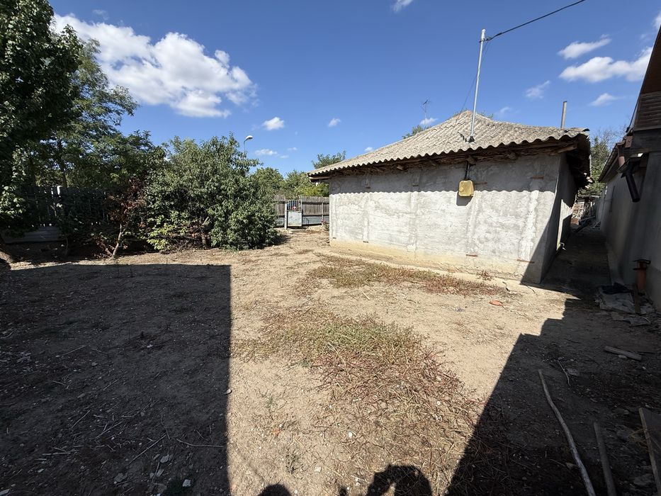 De vânzare casa în cartierul Magureni