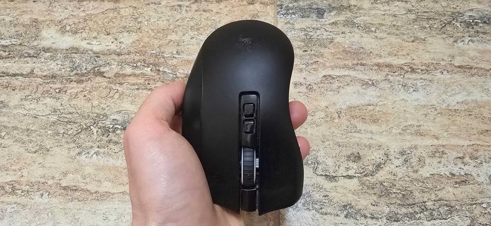 Мишка Razer Naga Pro - Безжична