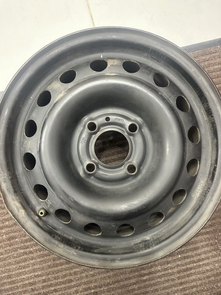 Продам железные диски от Nissan Micro R14 4x100 ET45.0