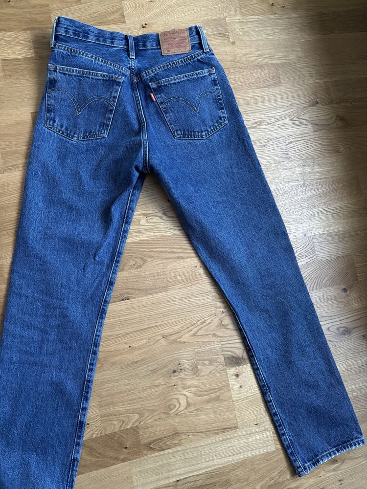 Blugi Levis model 501, marimea 27/30