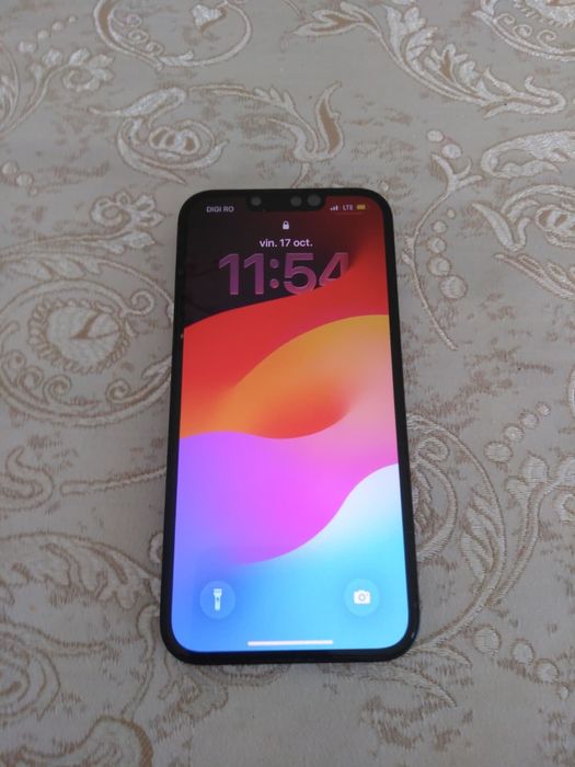 Vand yphone 14 / stare .functoneaza 9,5/10 .