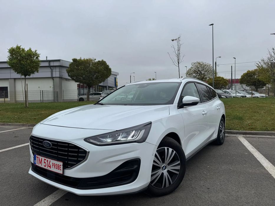 Ford Focus 1.5 diesel/Automata/Titanium/faruri led/scaune incalzite/camera