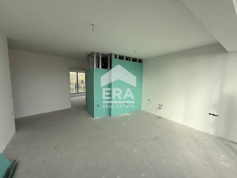 Продава се Двустаен апартамент в Варна, Чайка - 58 кв.м за 1275 €/кв.м - Снимка #5