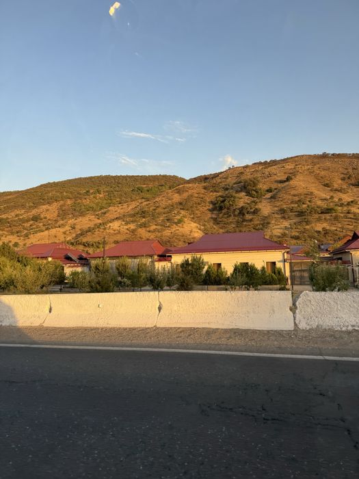 Srochna yer sotiladi bochkada 37 sotix (1sotix=15.000$)