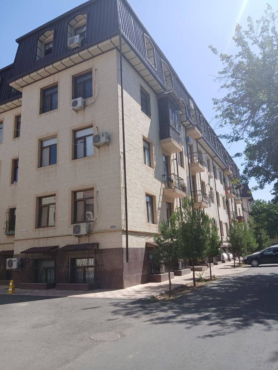Юнусабад 3 квартал 1/1/4 (26²) продаётся новостройка цоколь