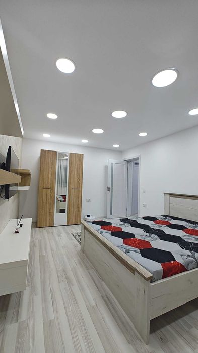 Apartament cu 3 camere